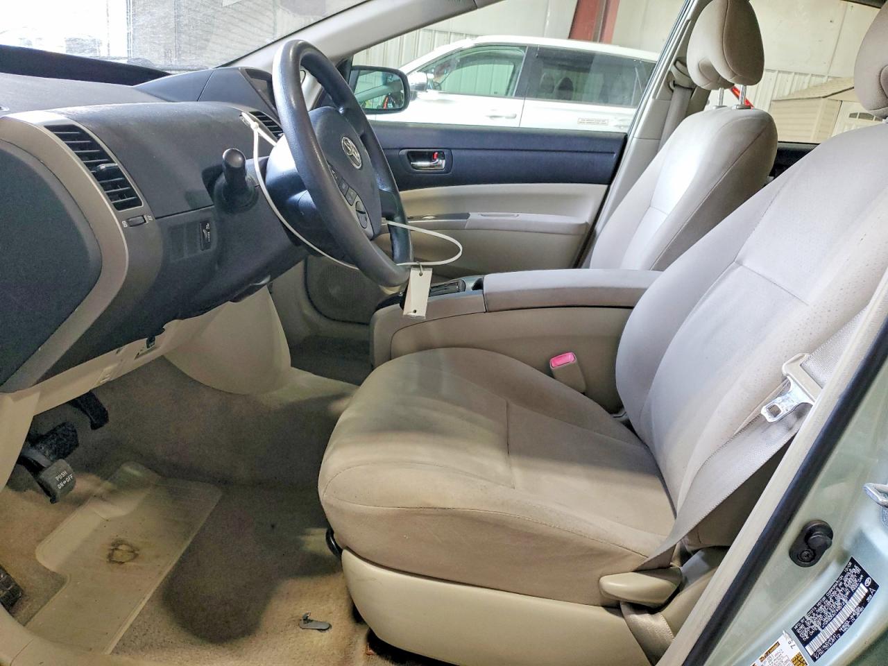 2009 TOYOTA PRIUS BASE photo 13