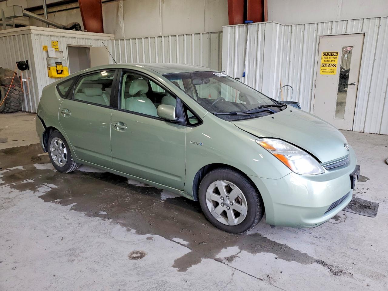 2009 TOYOTA PRIUS BASE photo 7