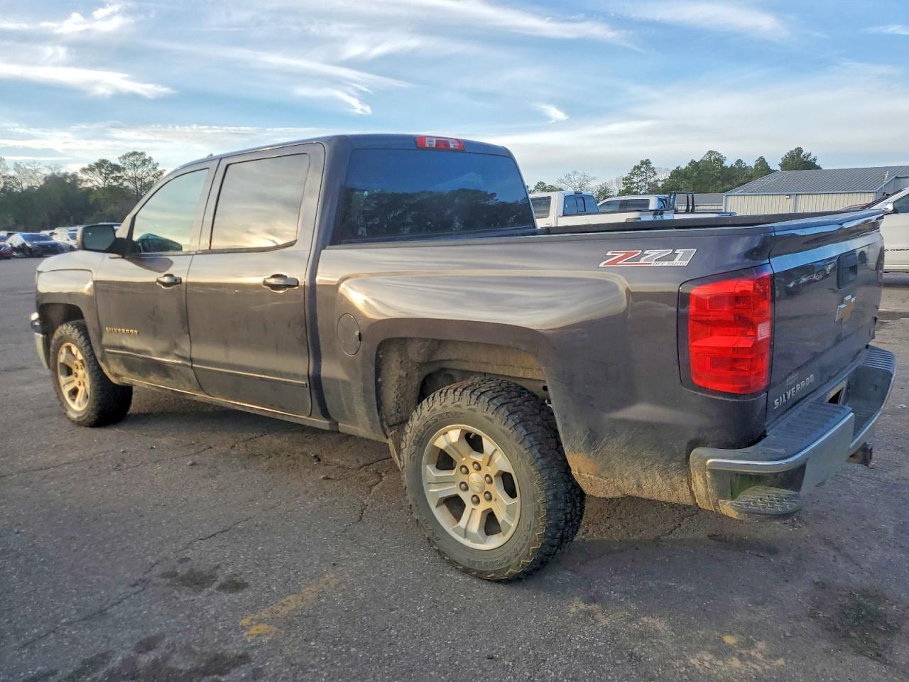 2015 CHEVROLET SILVERADO K1500 LT photo 3