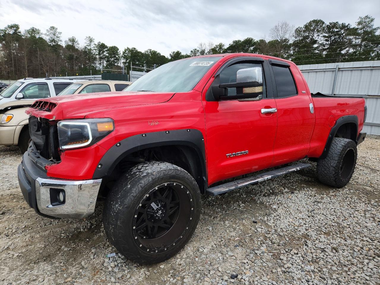 2014 TOYOTA TUNDRA