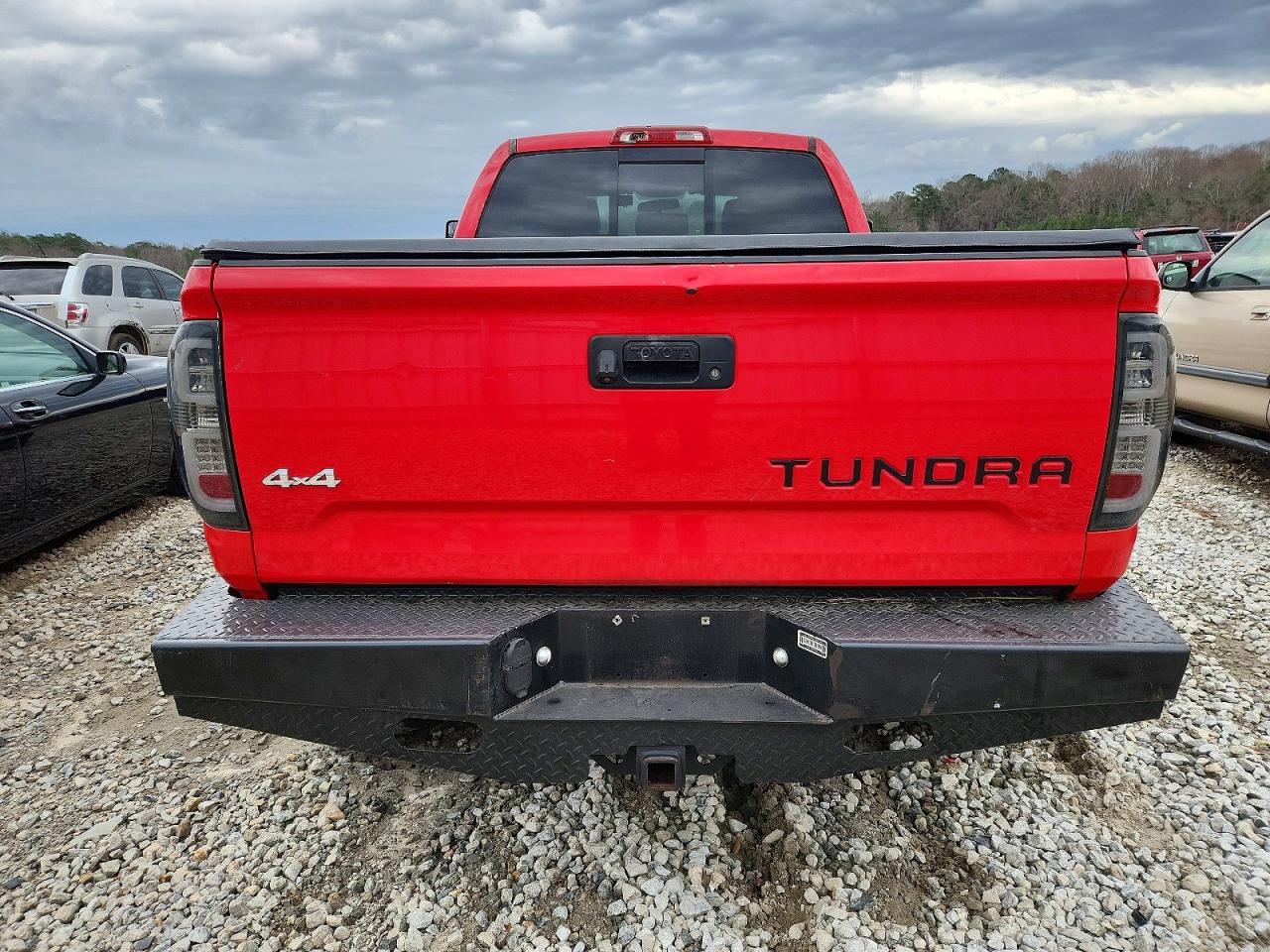 2014 TOYOTA TUNDRA DOUBLE CAB SR photo 11