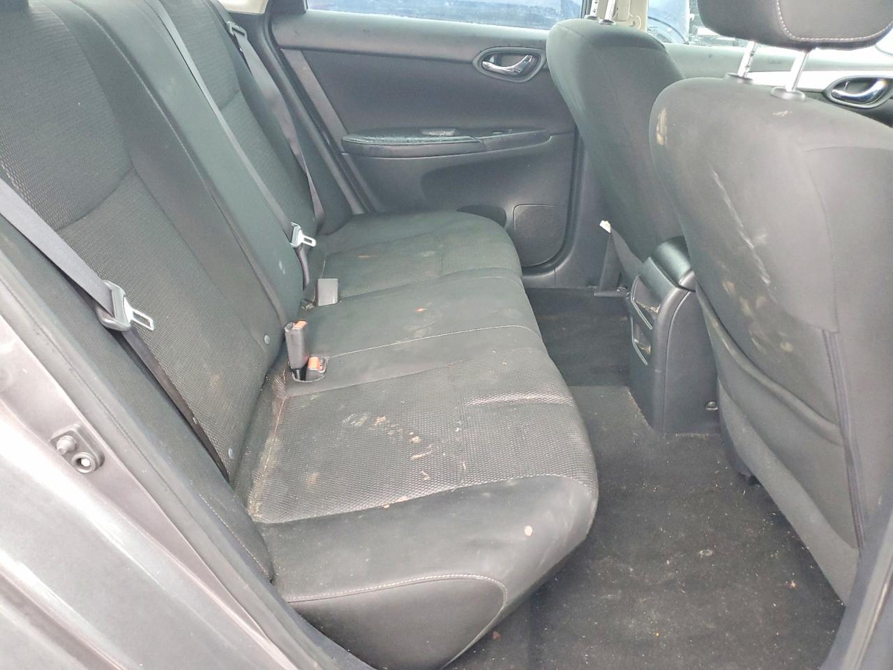 2019 NISSAN SENTRA S photo 28