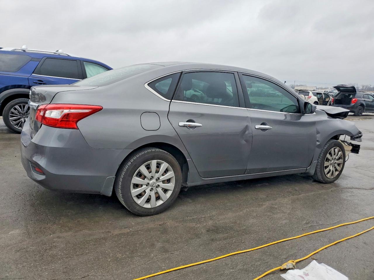 2019 NISSAN SENTRA S photo 7