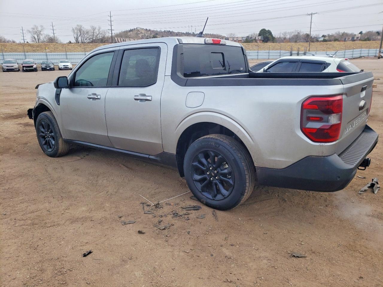 2024 FORD MAVERICK LARIAT photo 4