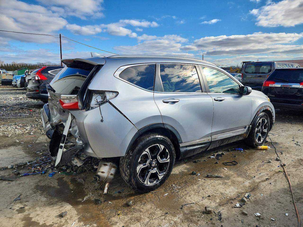 2018 HONDA CR-V TOURING photo 5