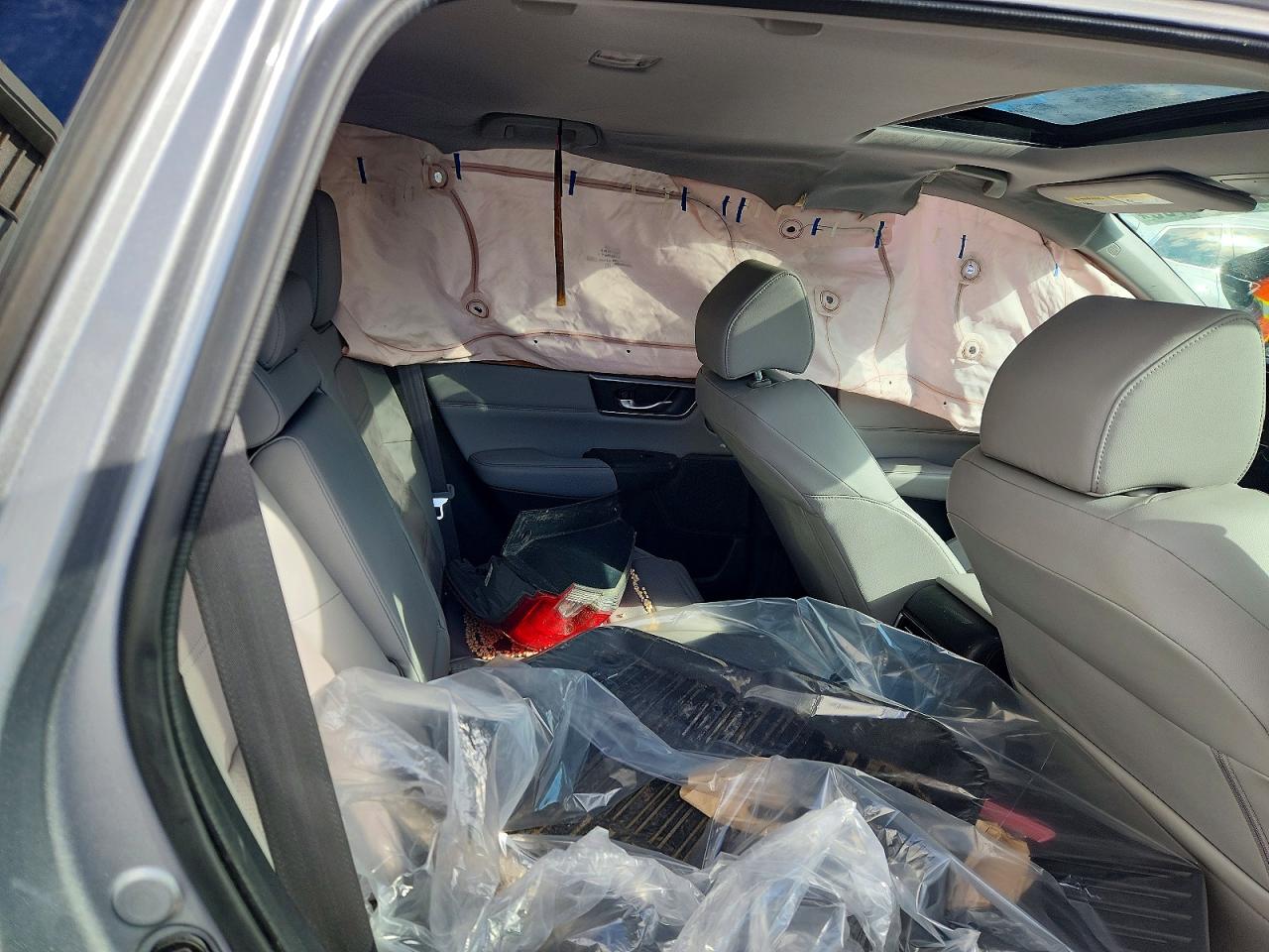 2018 HONDA CR-V TOURING photo 19