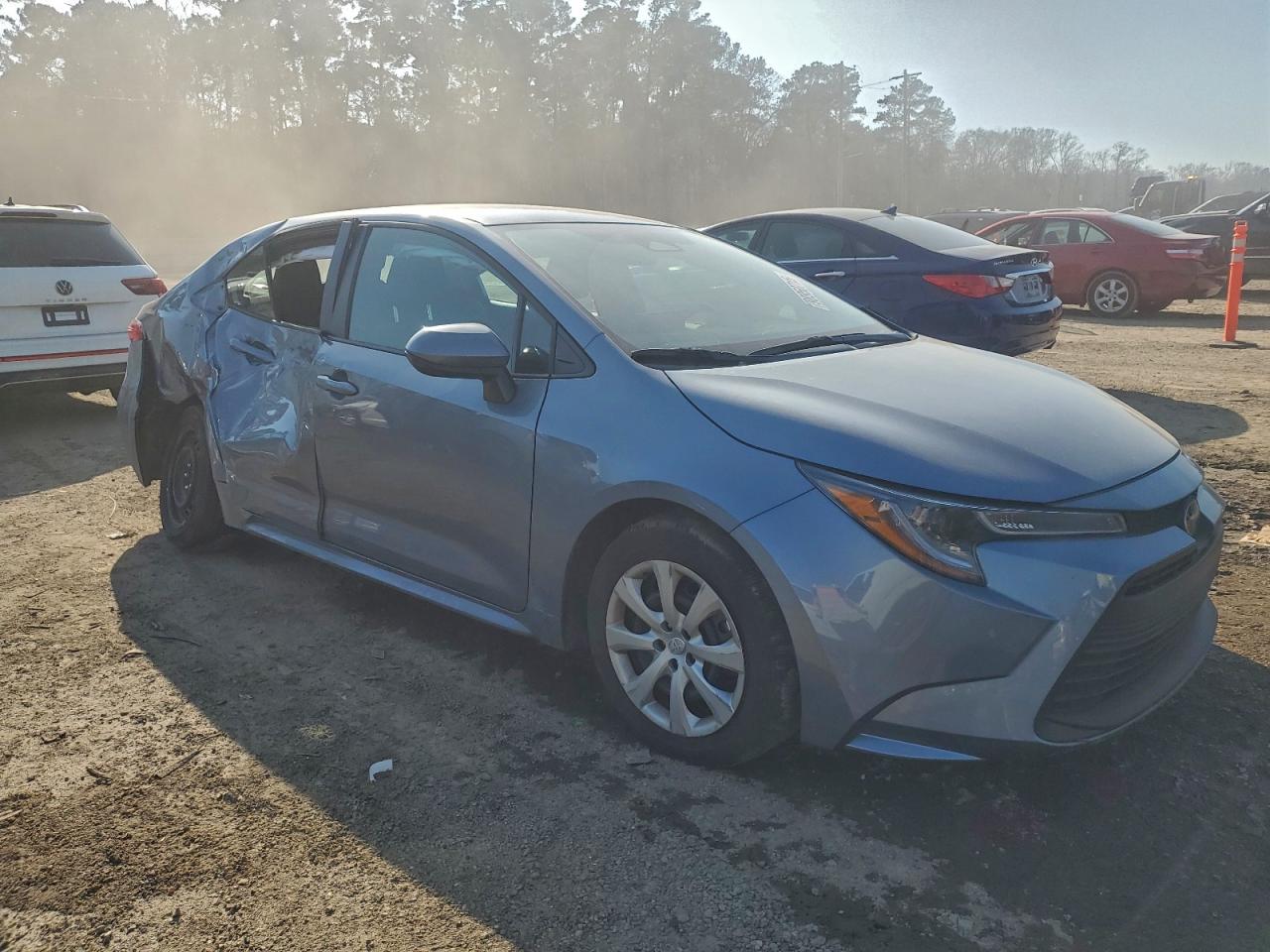 2025 TOYOTA COROLLA LE photo 10