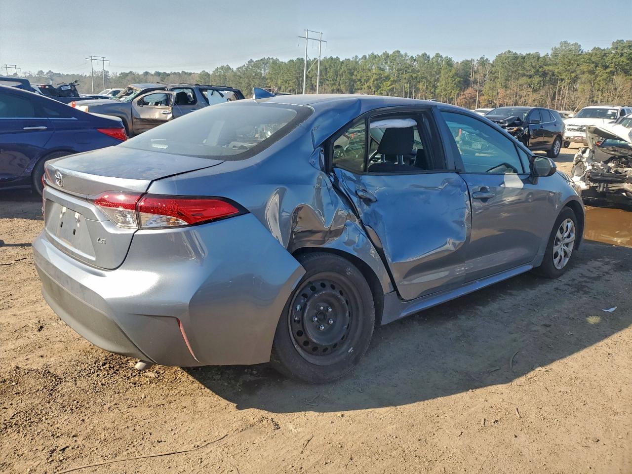 2025 TOYOTA COROLLA LE photo 7