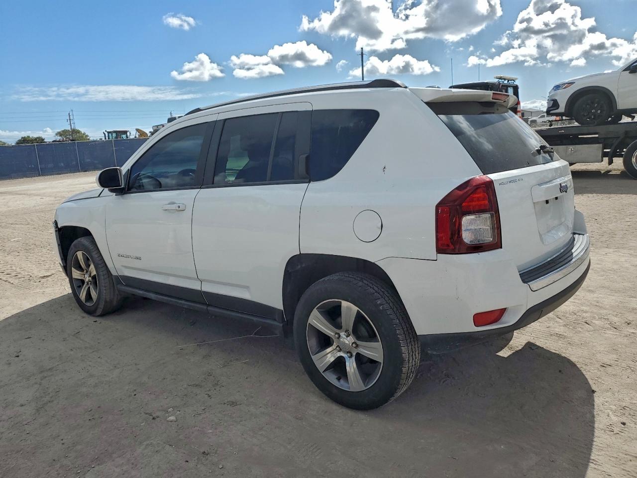2016 JEEP COMPASS LATITUDE photo 2