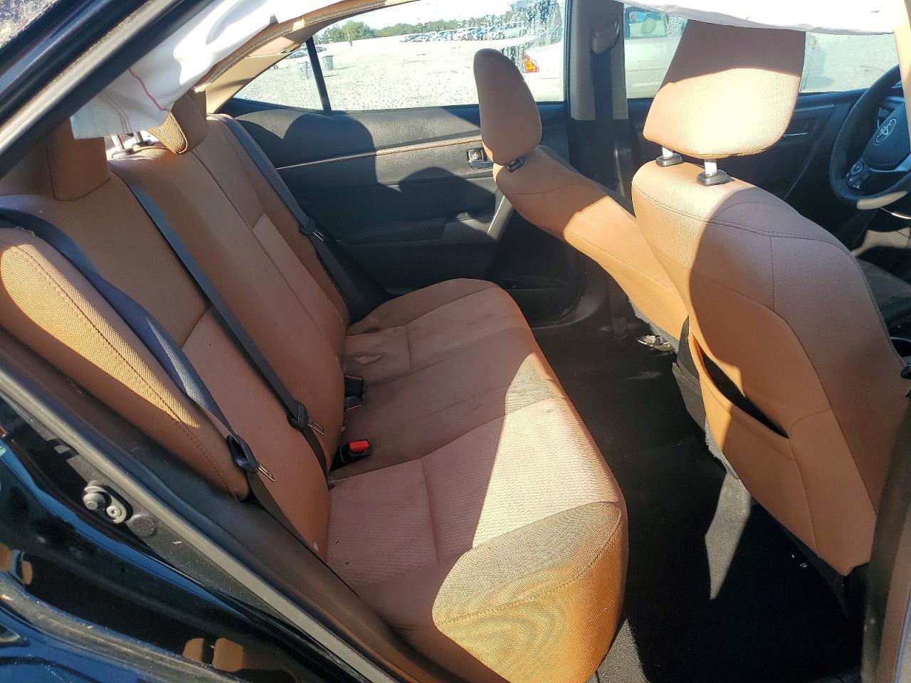 2014 TOYOTA COROLLA L photo 10