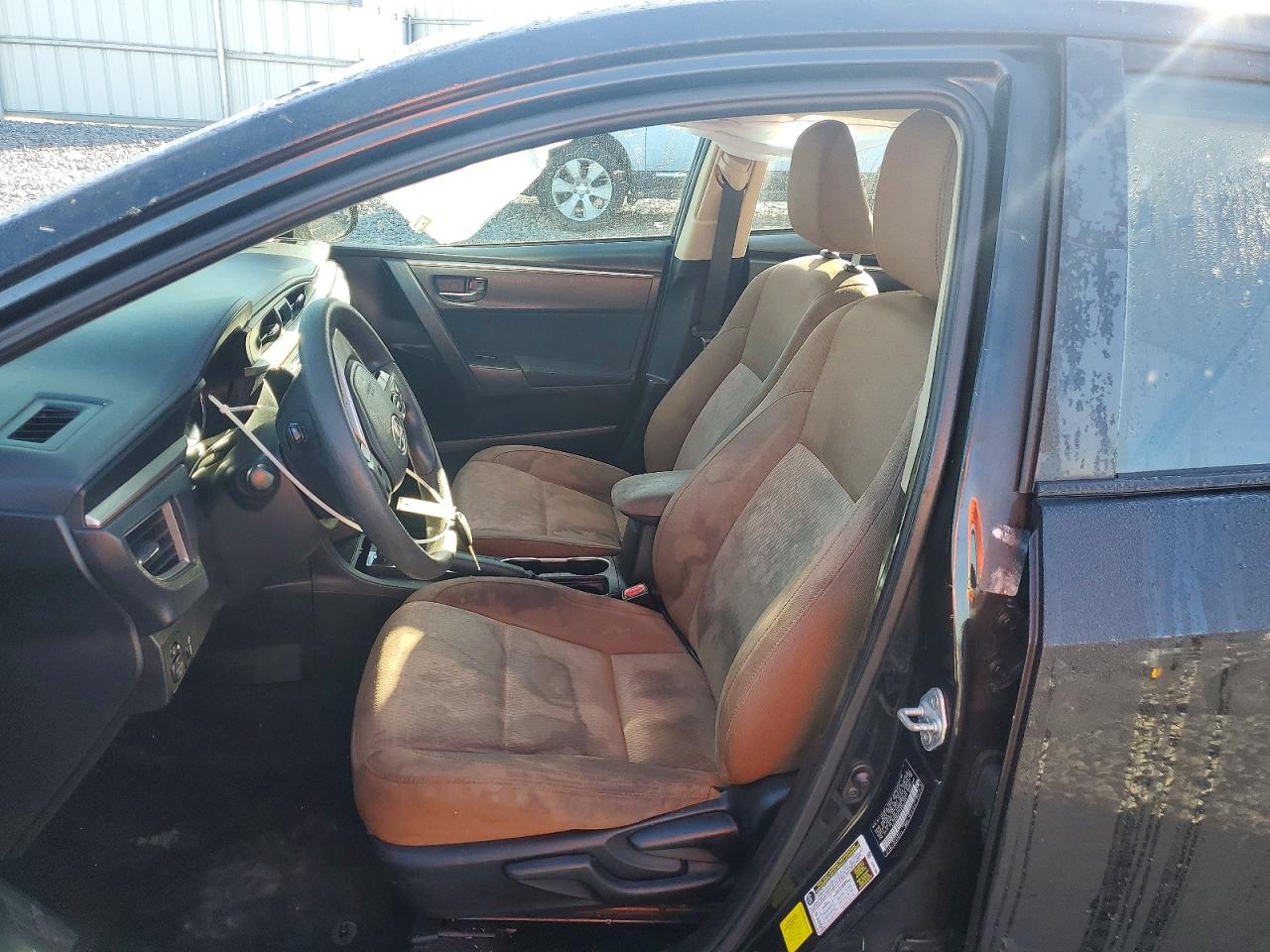 2014 TOYOTA COROLLA L photo 7