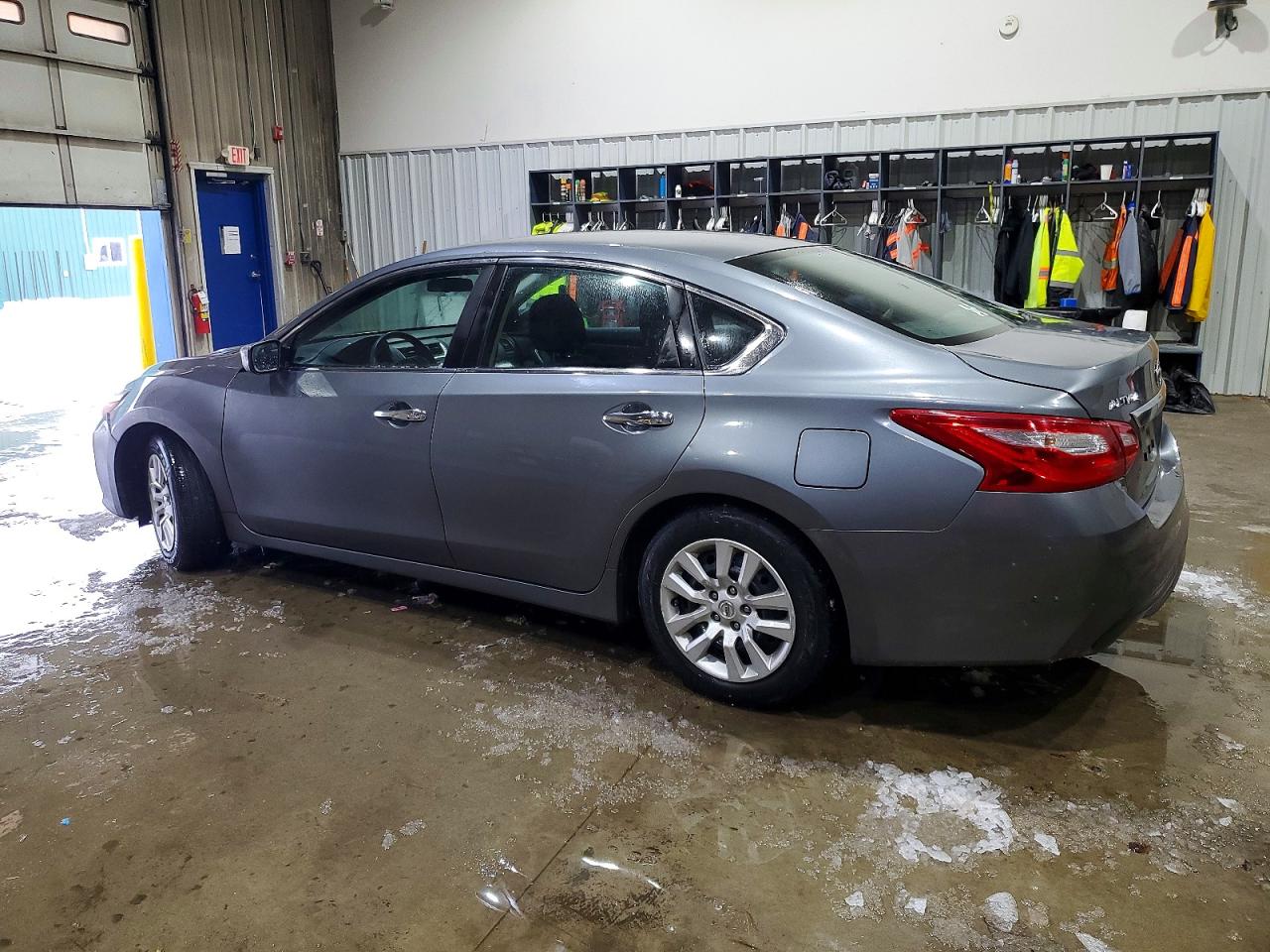 2016 NISSAN ALTIMA 2.5 S photo 2