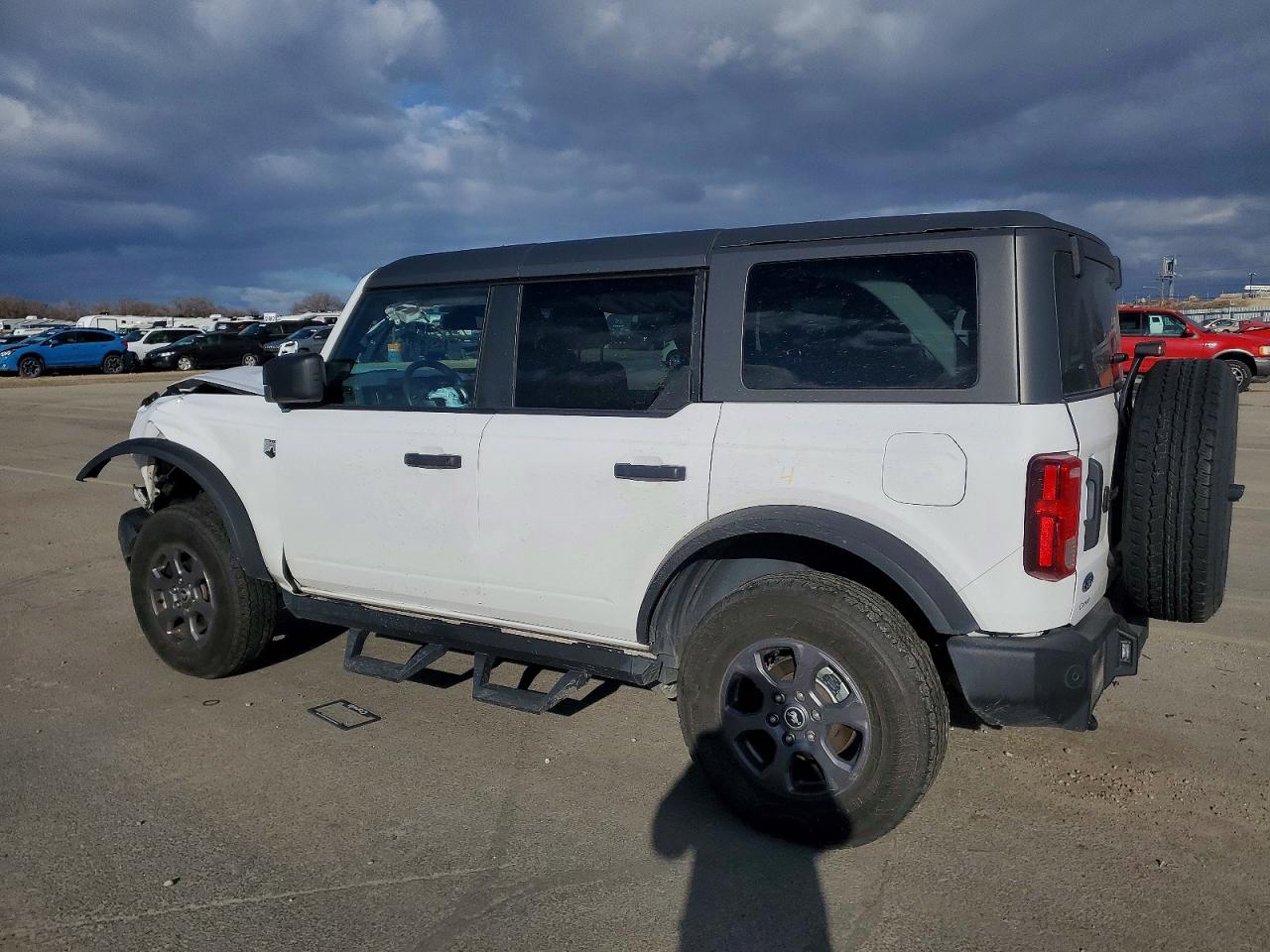 2023 FORD BRONCO BASE photo 3