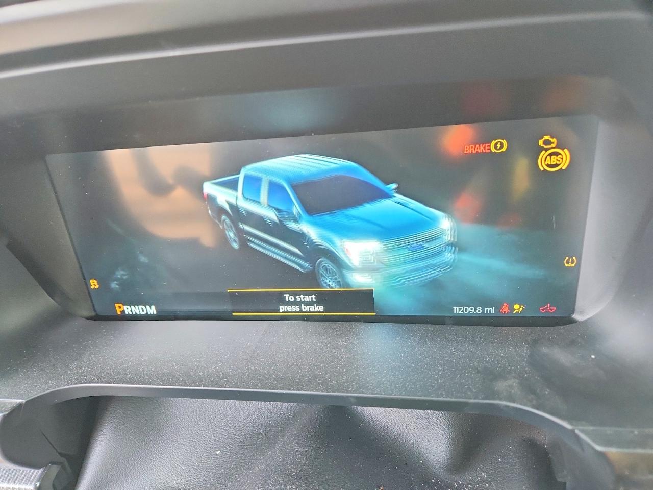 2025 FORD F150 PLATINUM photo 9