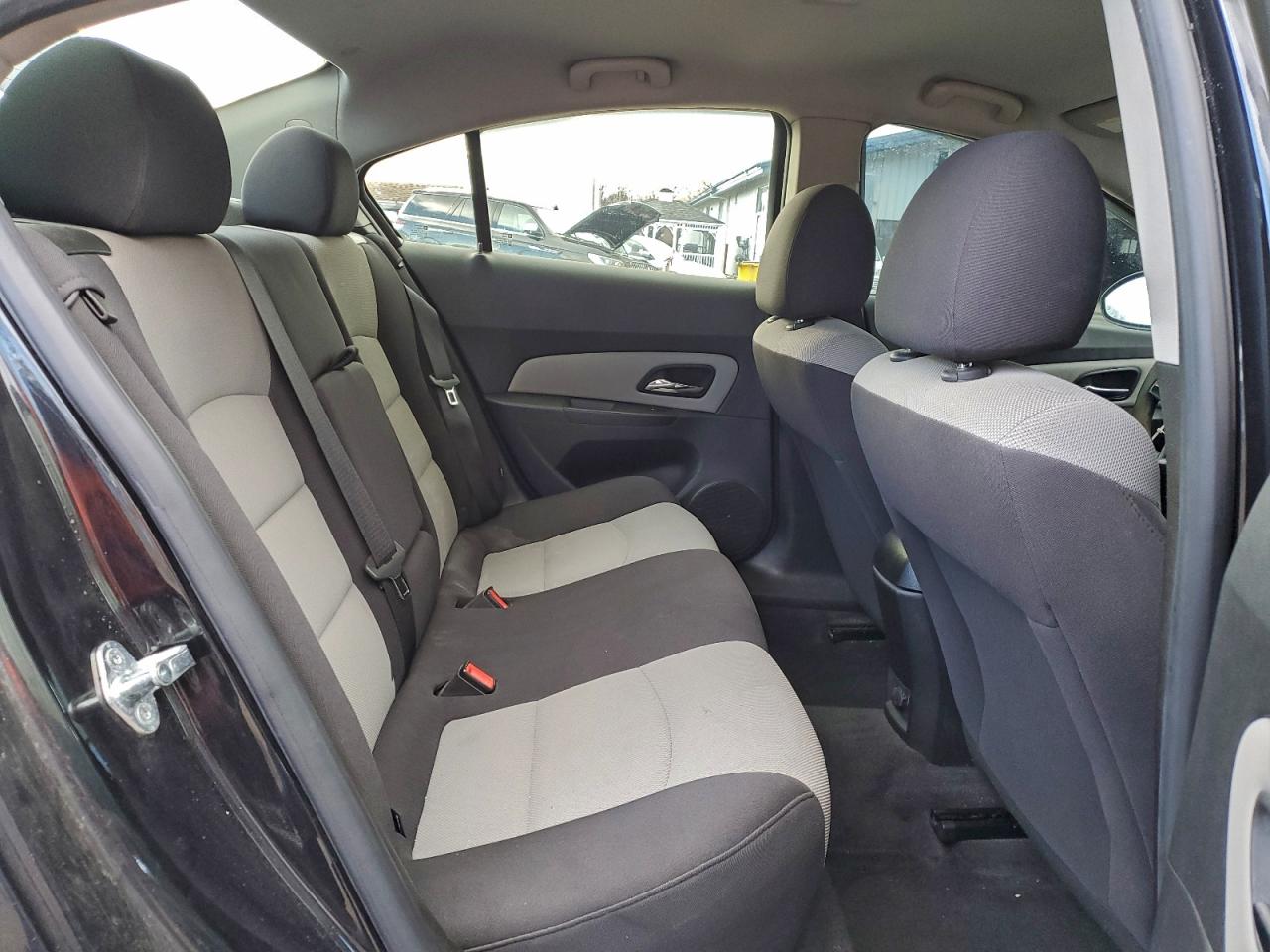 2013 CHEVROLET CRUZE LS photo 19