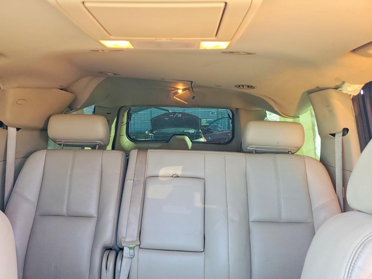 2009 CHEVROLET SUBURBAN K2500 LT photo 10