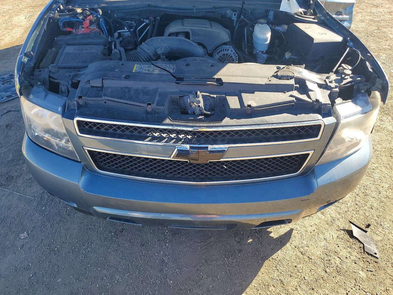 2009 CHEVROLET SUBURBAN K2500 LT photo 12