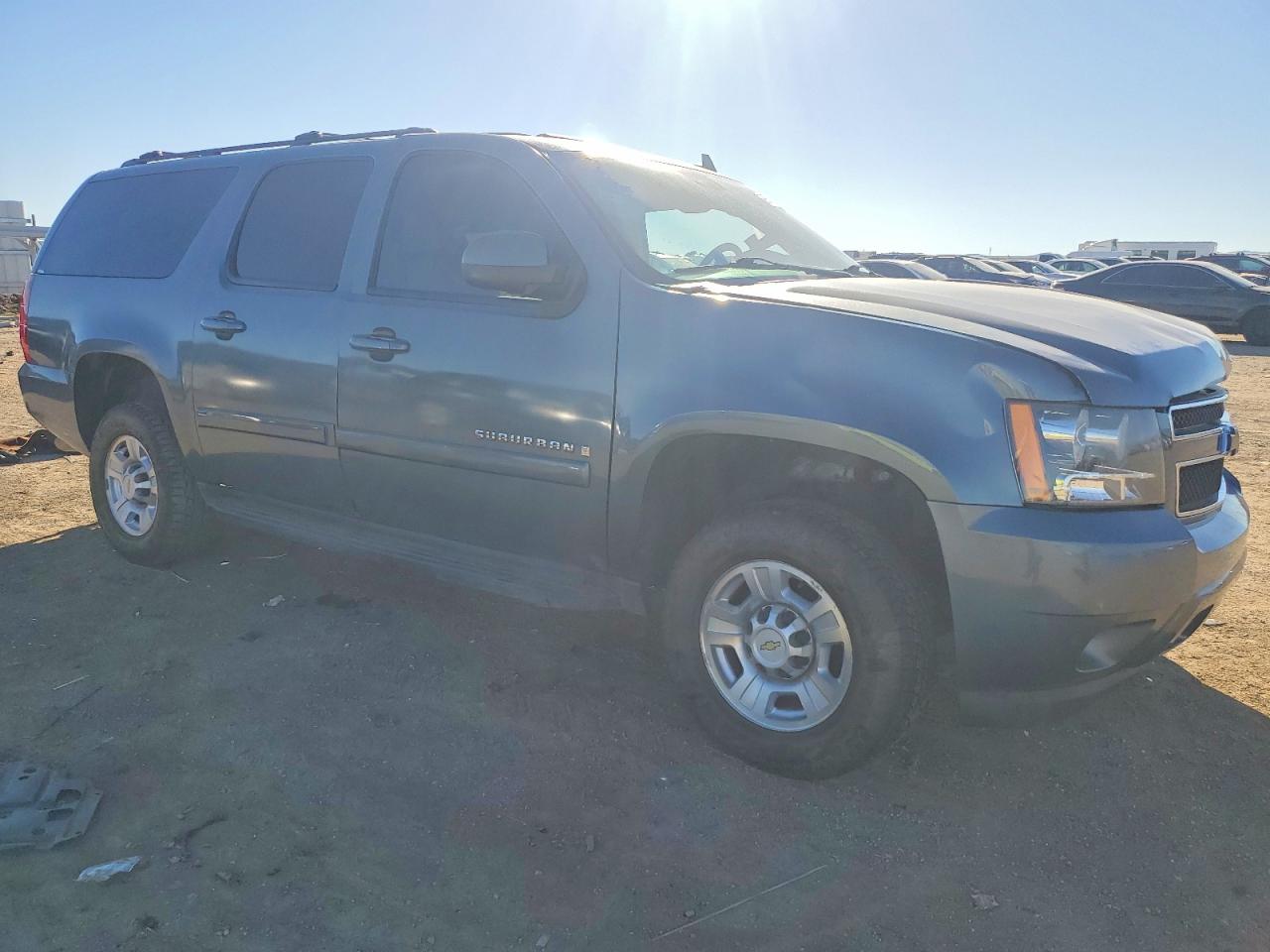 2009 CHEVROLET SUBURBAN K2500 LT photo 4
