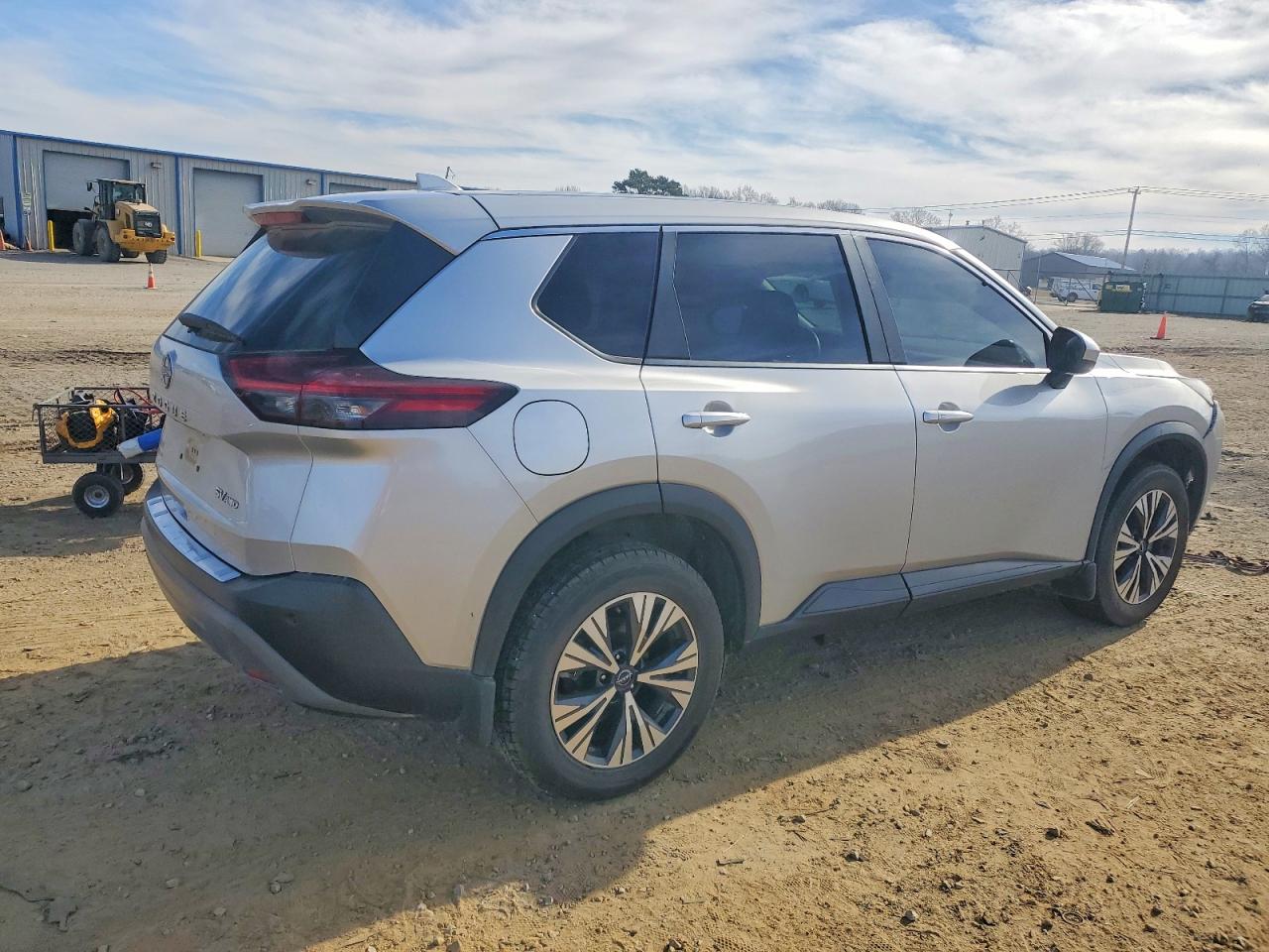 2023 NISSAN ROGUE SV photo 3
