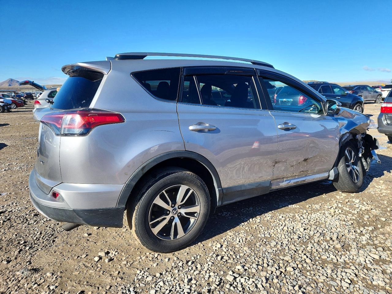 2018 TOYOTA RAV4 ADVENTURE photo 7