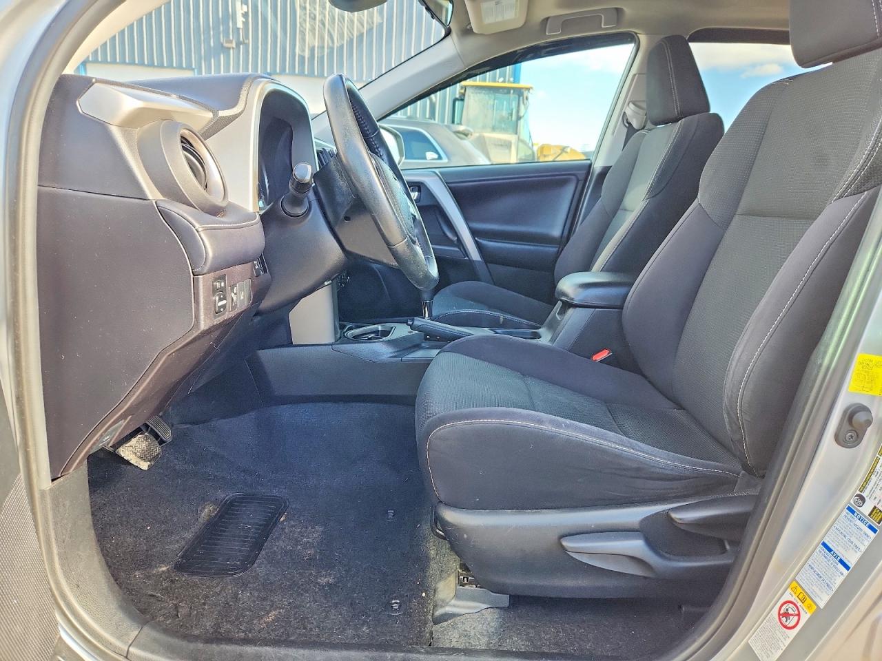 2018 TOYOTA RAV4 ADVENTURE photo 19