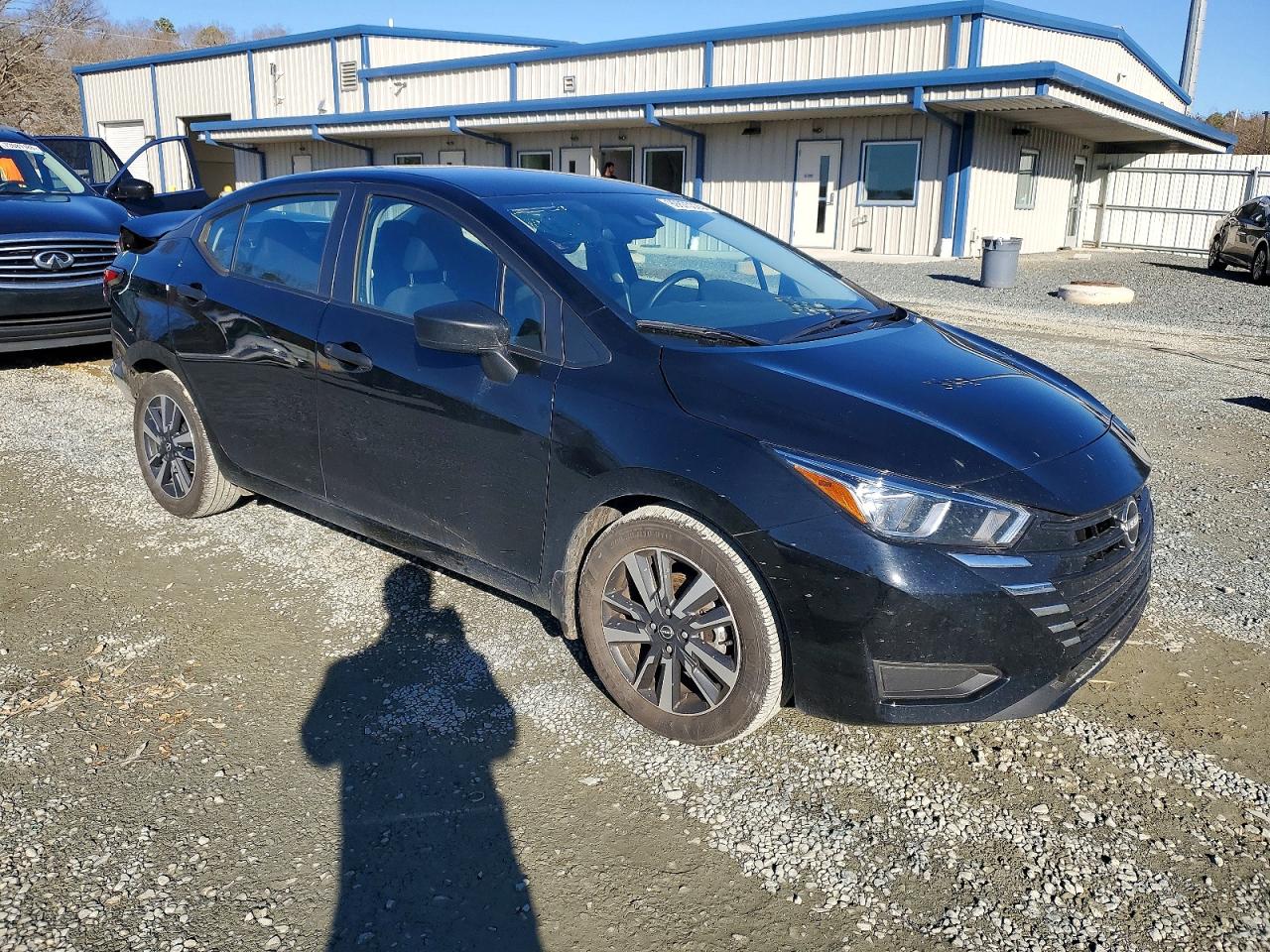 2024 NISSAN VERSA S photo 4