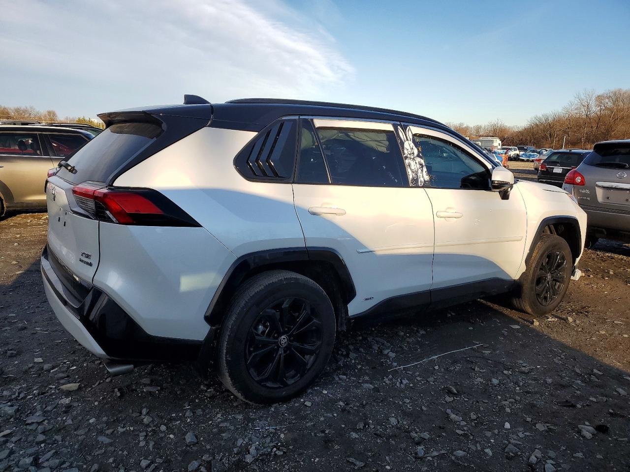 2024 TOYOTA RAV4 XSE photo 3