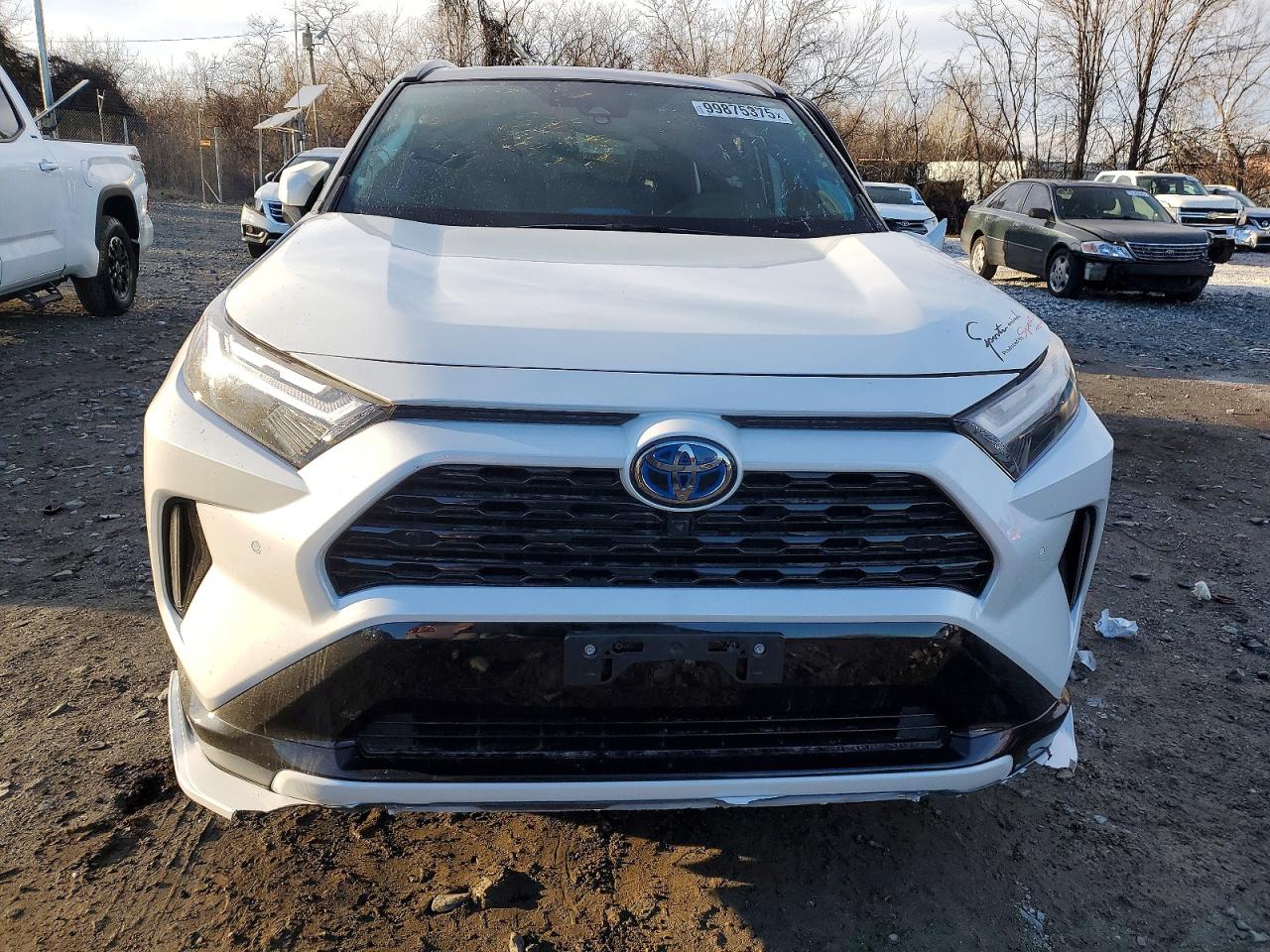 2024 TOYOTA RAV4 XSE photo 5