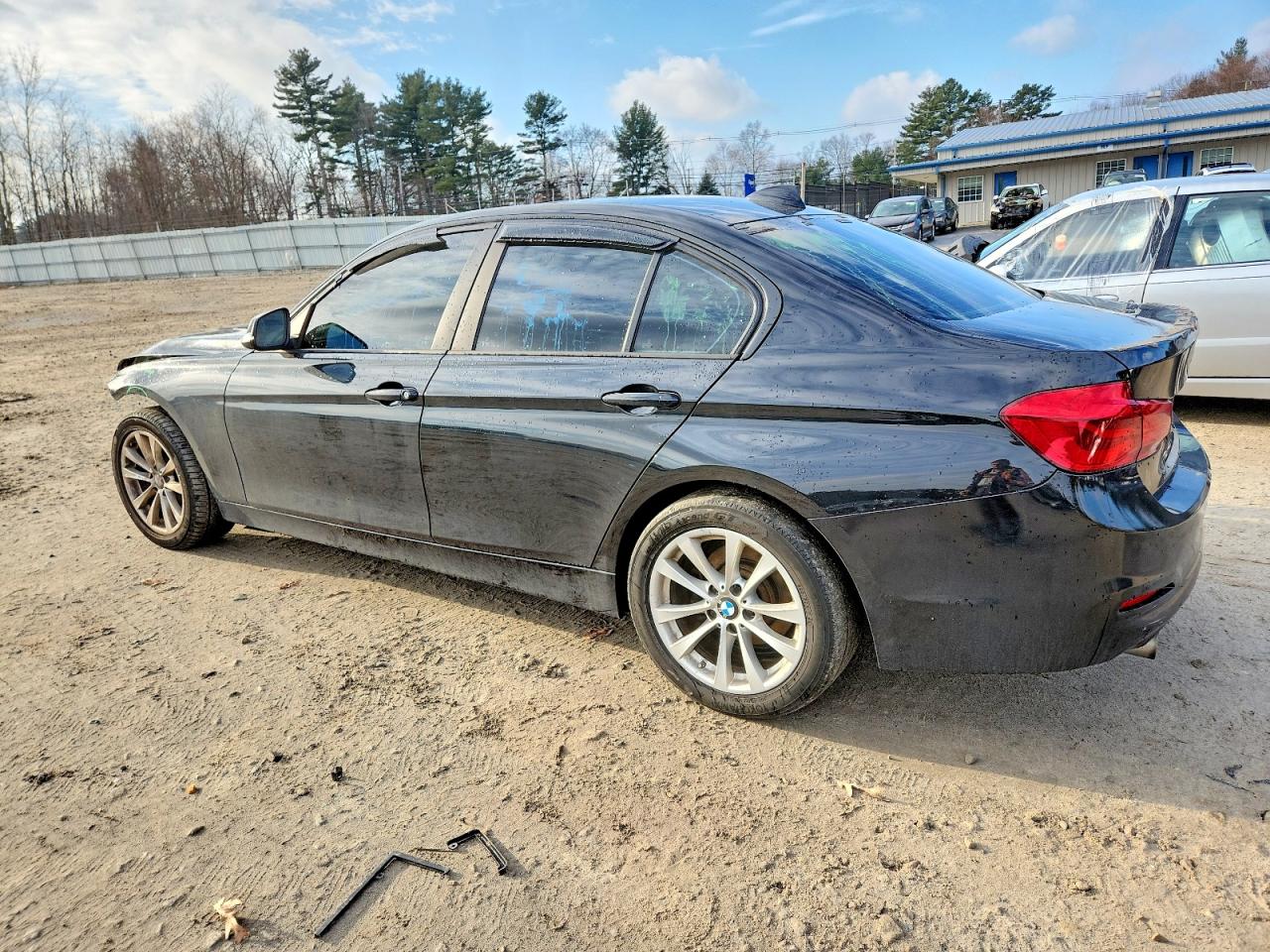 2018 BMW 320 XI photo 2