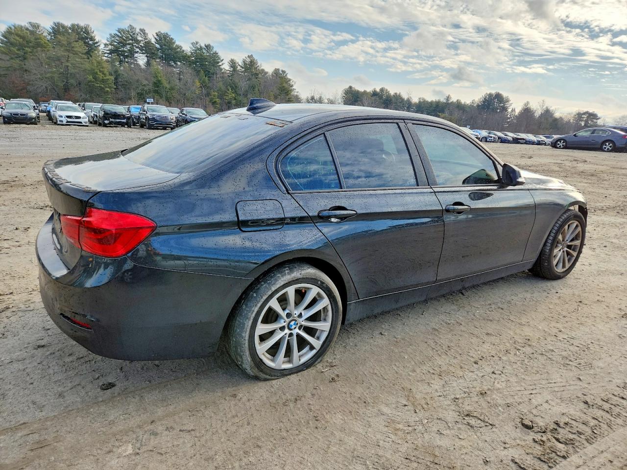 2018 BMW 320 XI photo 3