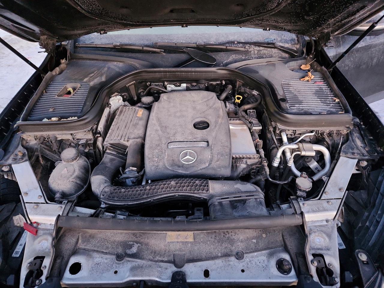 2017 MERCEDES-BENZ GLC 300 4MATIC photo 23