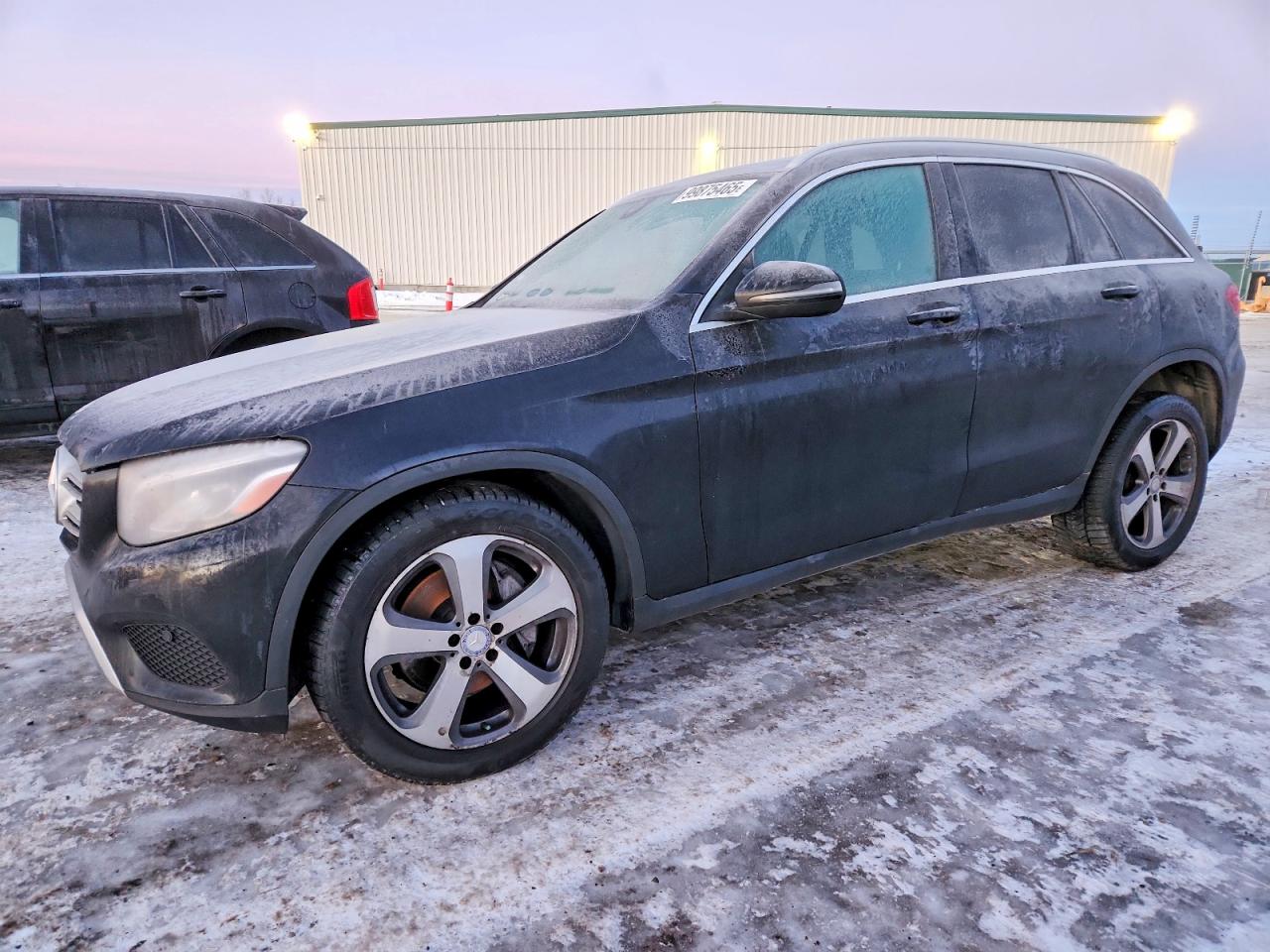 2017 MERCEDES-BENZ GLC