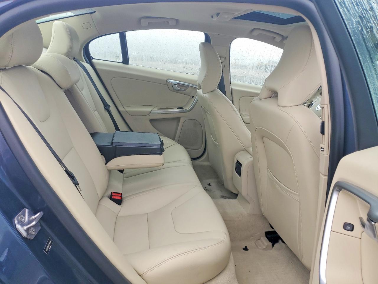2015 VOLVO S60 PREMIER photo 10
