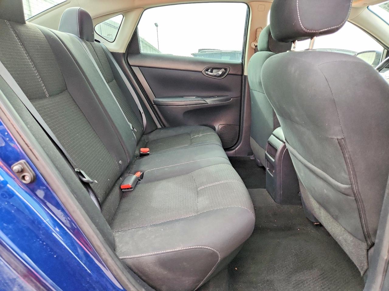 2016 NISSAN SENTRA S photo 10