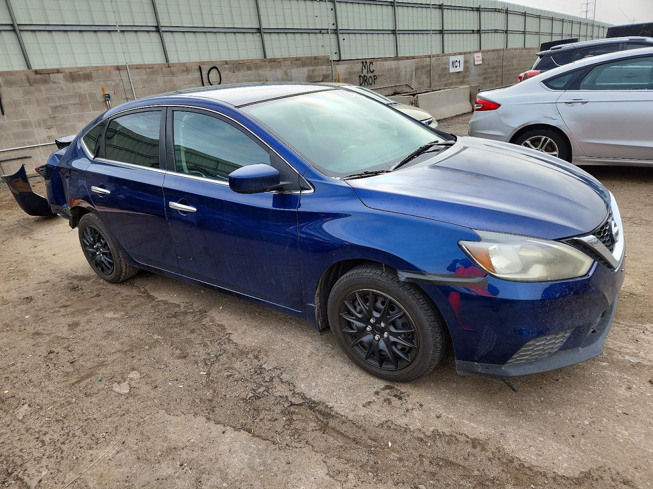2016 NISSAN SENTRA S photo 4