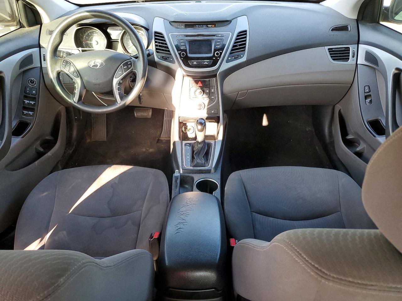 2014 HYUNDAI ELANTRA photo 15