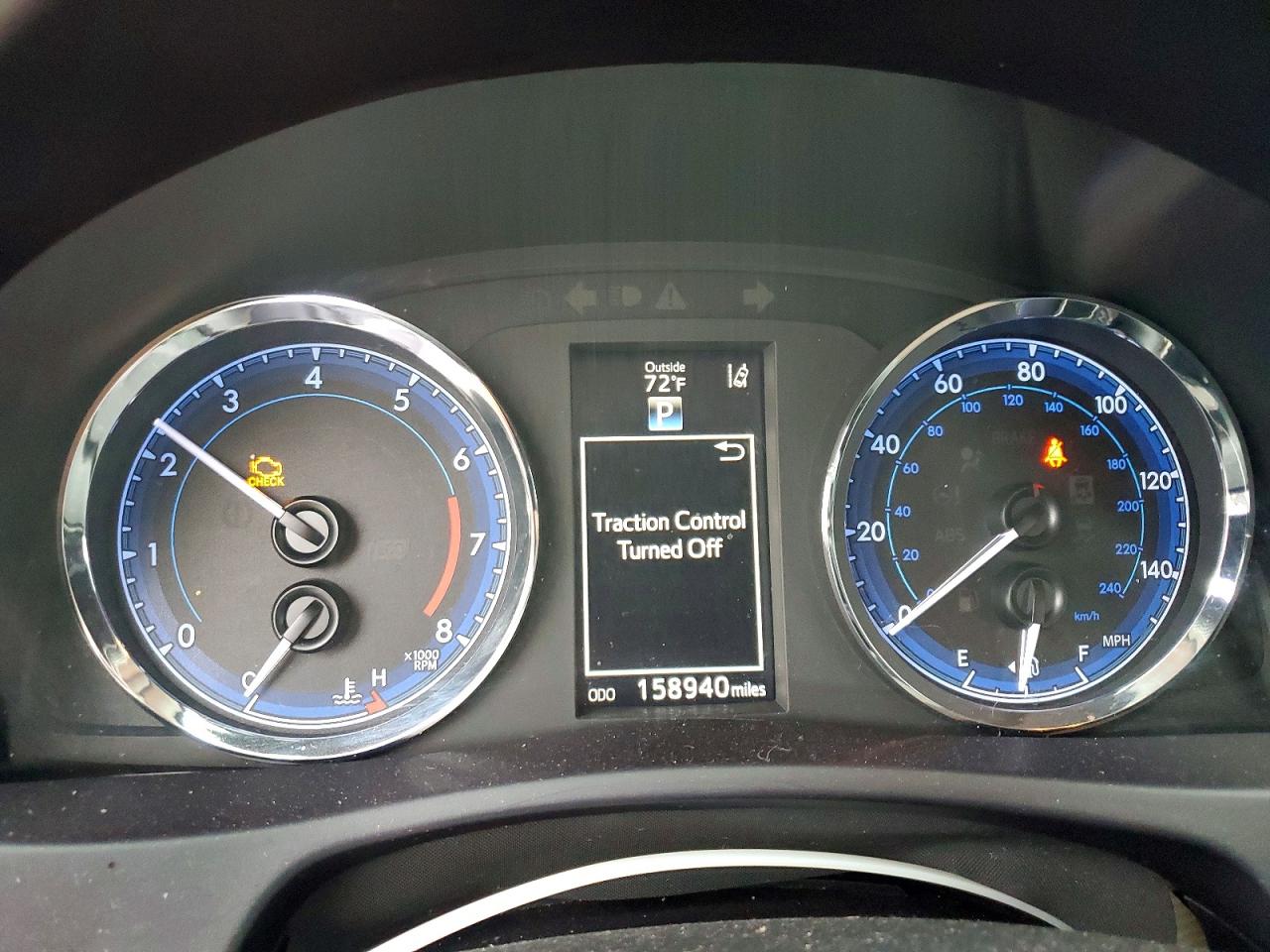 2018 TOYOTA COROLLA L photo 9