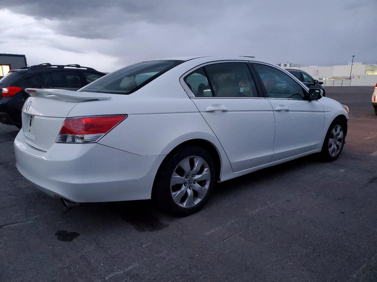 2010 HONDA ACCORD EX photo 5