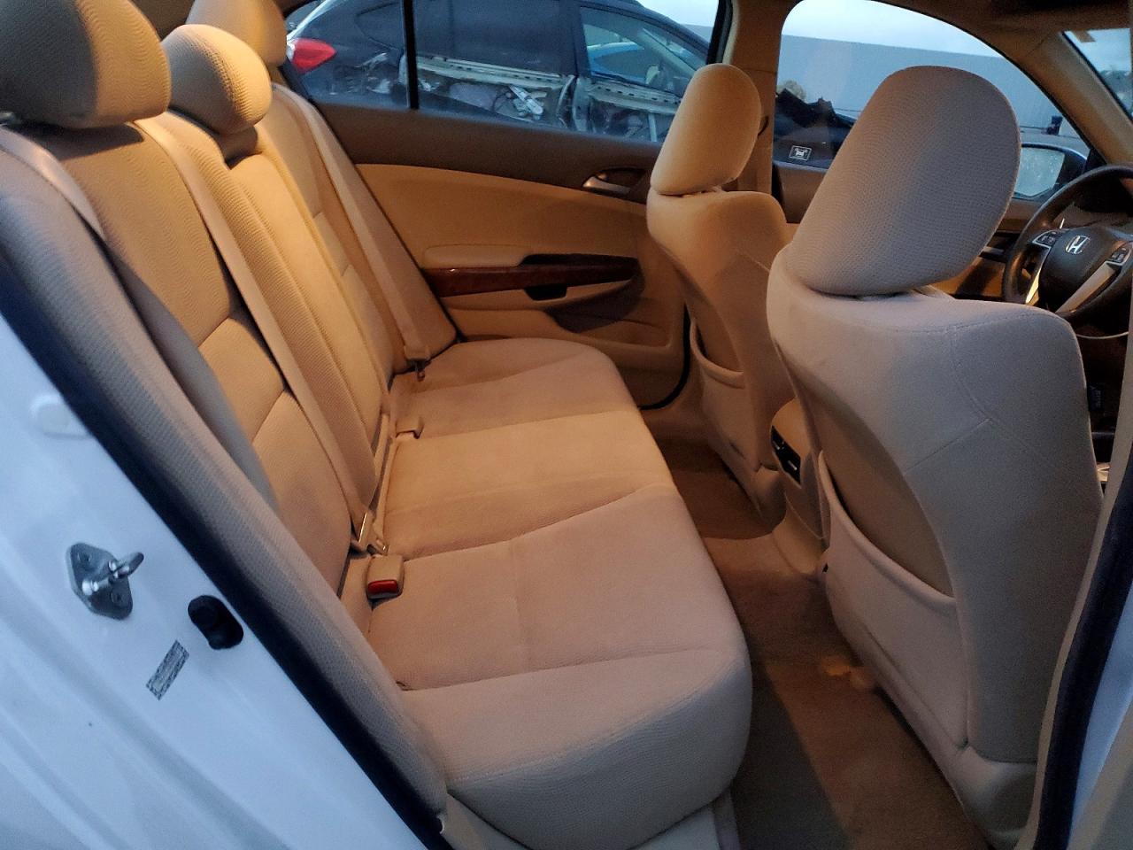 2010 HONDA ACCORD EX photo 19