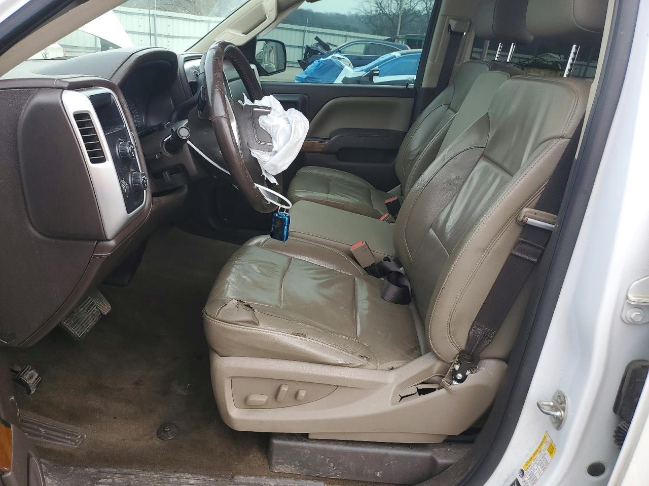 2017 GMC SIERRA K1500 SLT photo 7