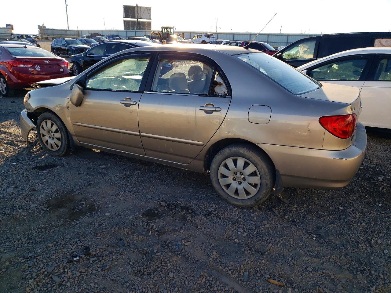 2004 TOYOTA COROLLA CE photo 3