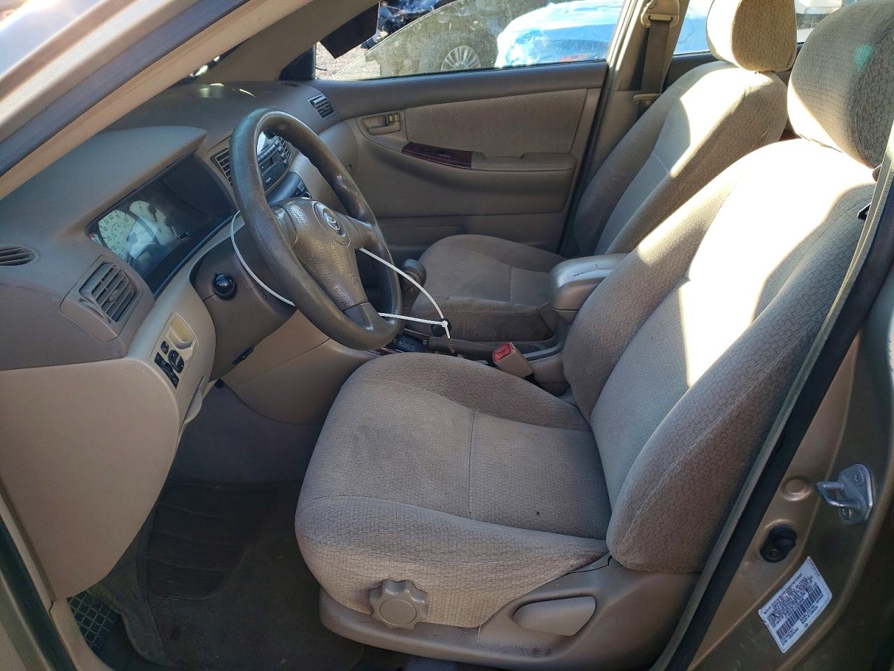 2004 TOYOTA COROLLA CE photo 13