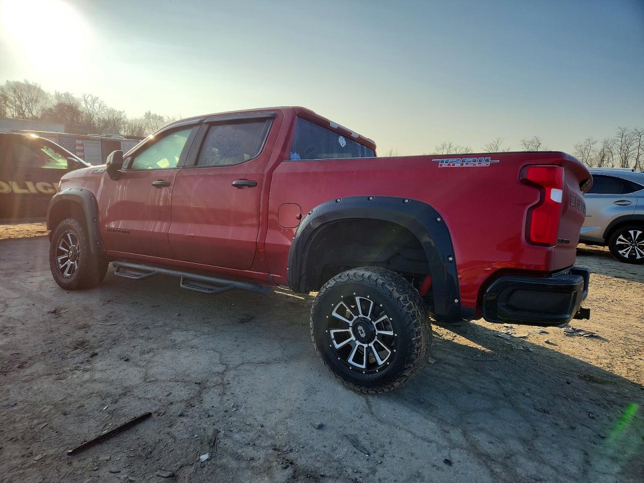 2021 CHEVROLET SILVERADO K1500 TRAIL BOSS CUSTOM photo 2