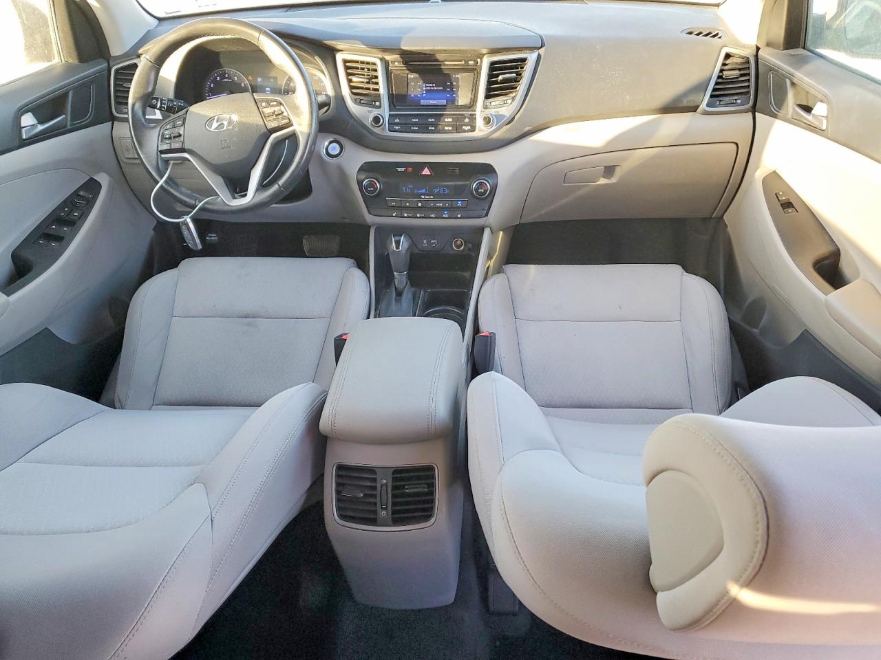 2017 HYUNDAI TUCSON LIMITED photo 8