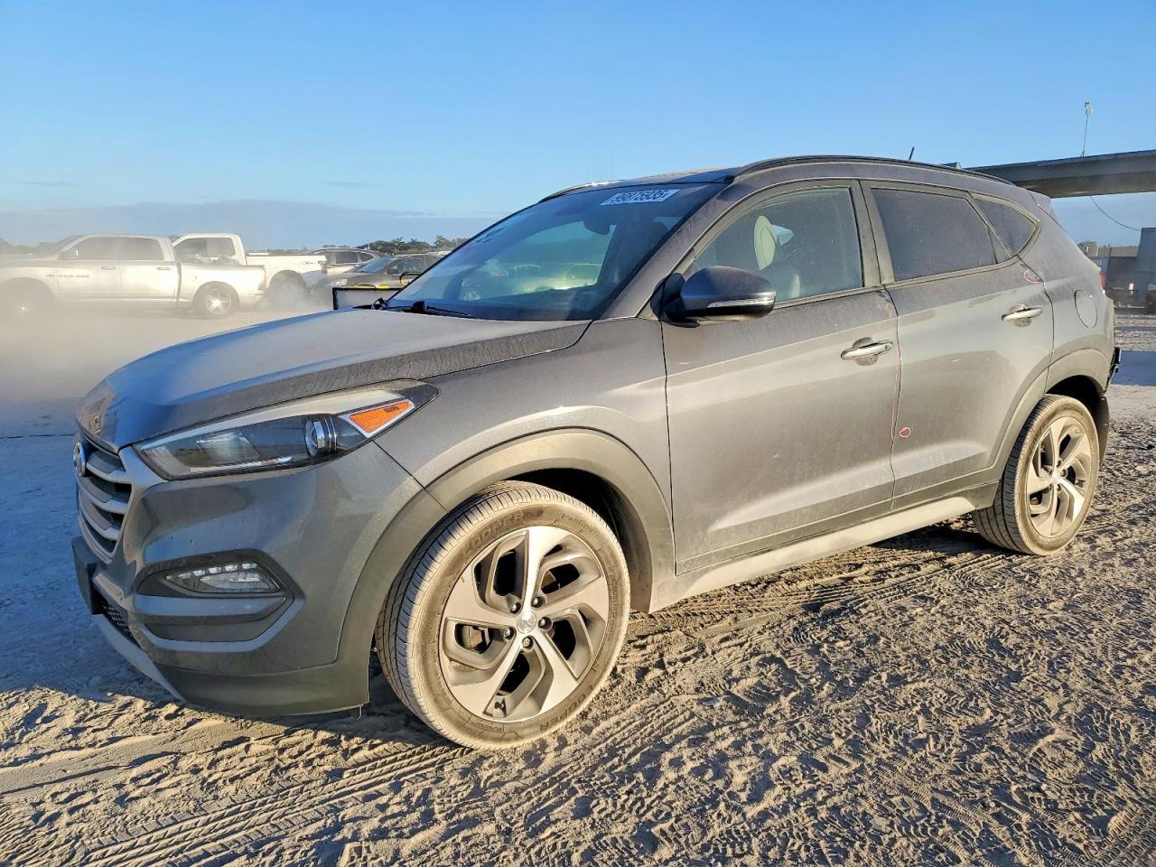 2017 HYUNDAI TUCSON