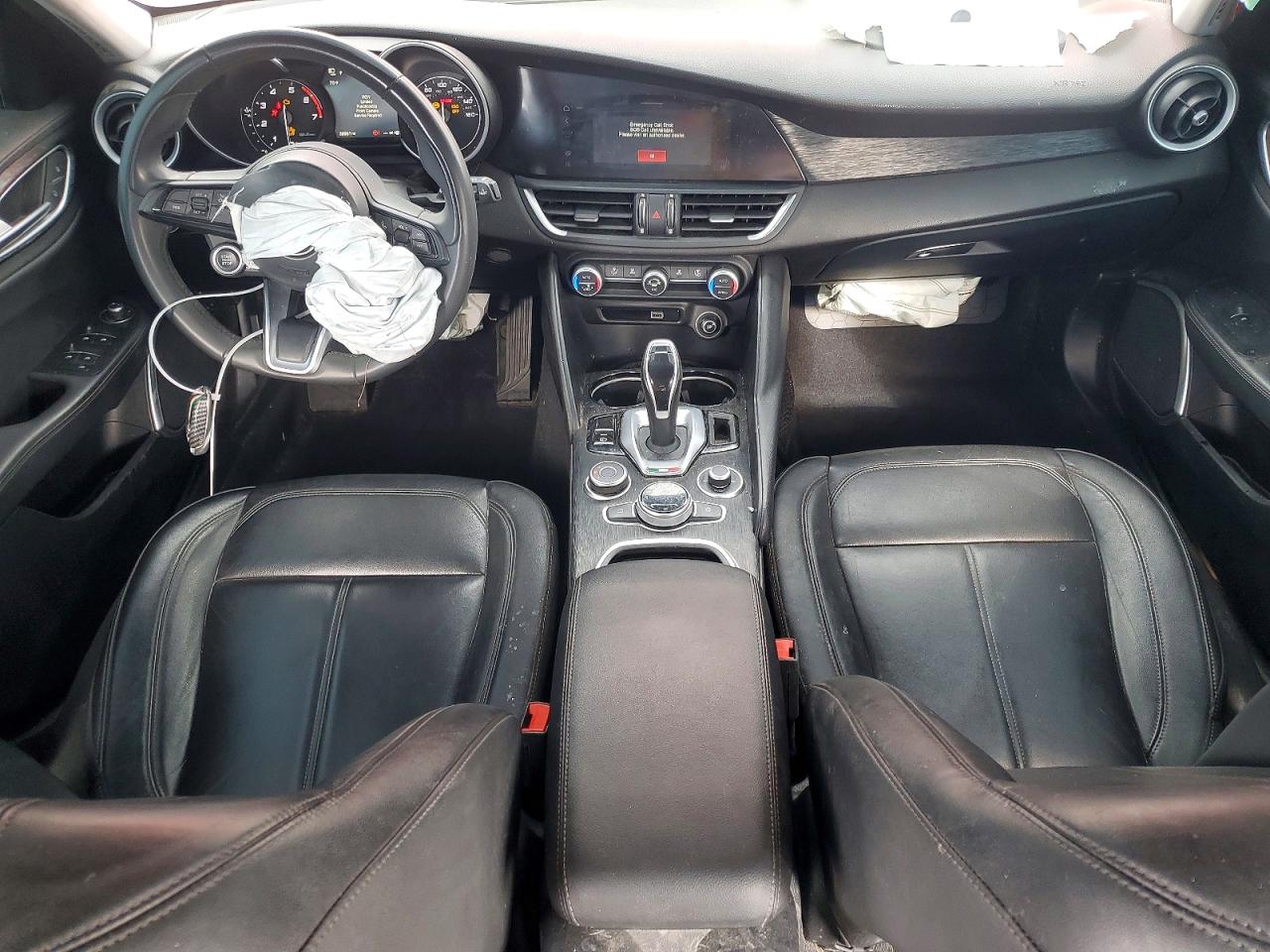 2020 ALFA ROMEO GIULIA photo 8