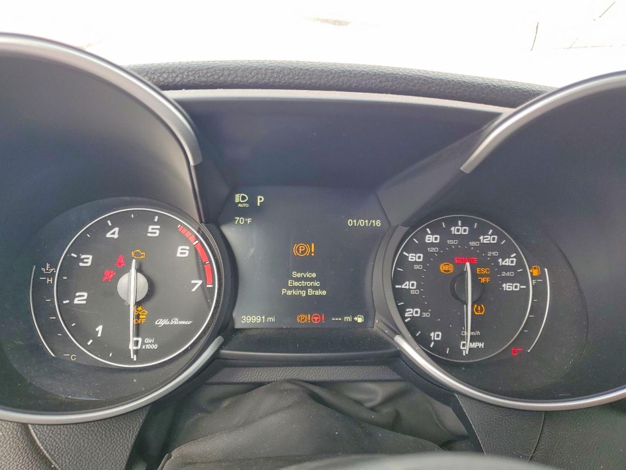 2020 ALFA ROMEO GIULIA photo 9