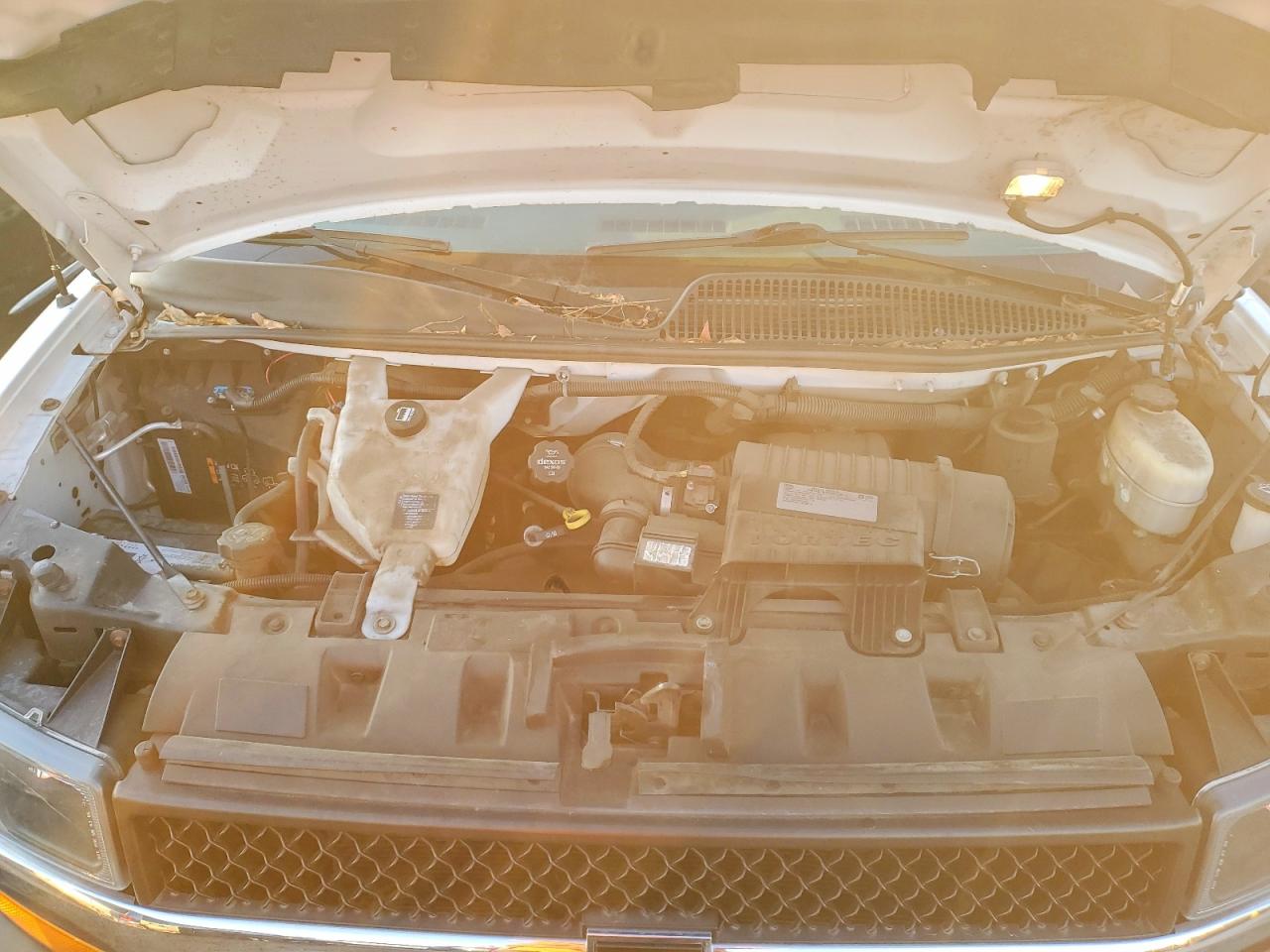 2017 CHEVROLET EXPRESS G3500 LT photo 11