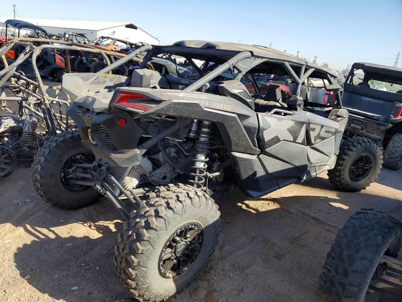 2025 CAN-AM MAVERICK X RS UTILITY VEHICLE photo 4