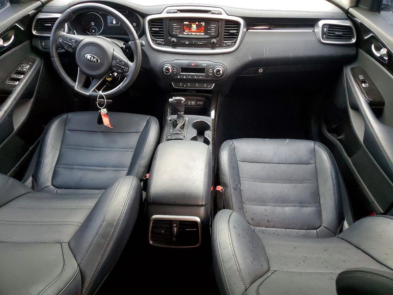 2016 KIA SORENTO EX photo 8